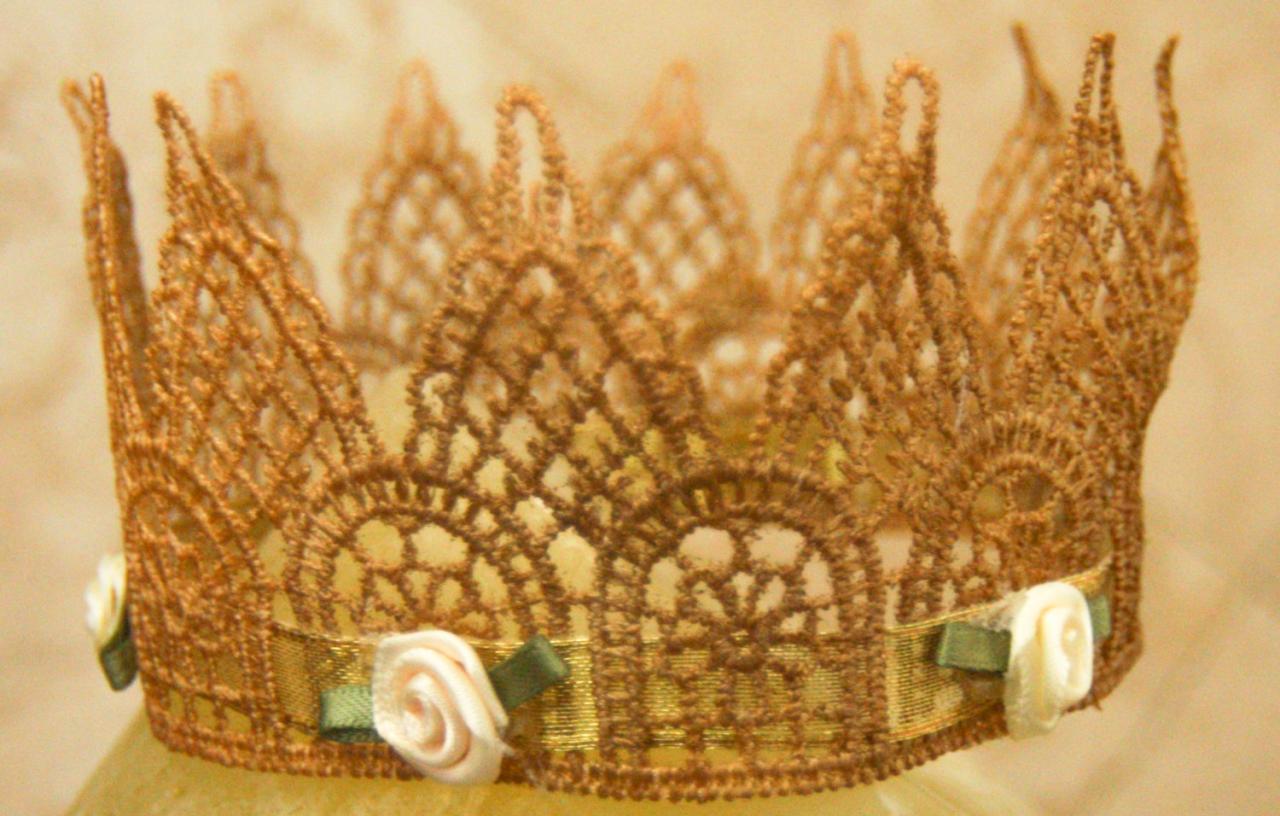 Crown - The Elegance Crown Is Just That With Its Lace, Sheer Ribbon And Mini Flowers. A Must Have For Any Photographer Or Occasion!